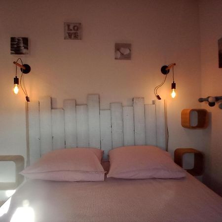 Duplex Les Pieds Dans L' Eau Apartment Jullouville-les-Pins Ngoại thất bức ảnh